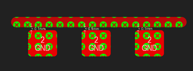 Example of Online DRC operation on an intentional error; the conductor is inconsistent with the clearance rule